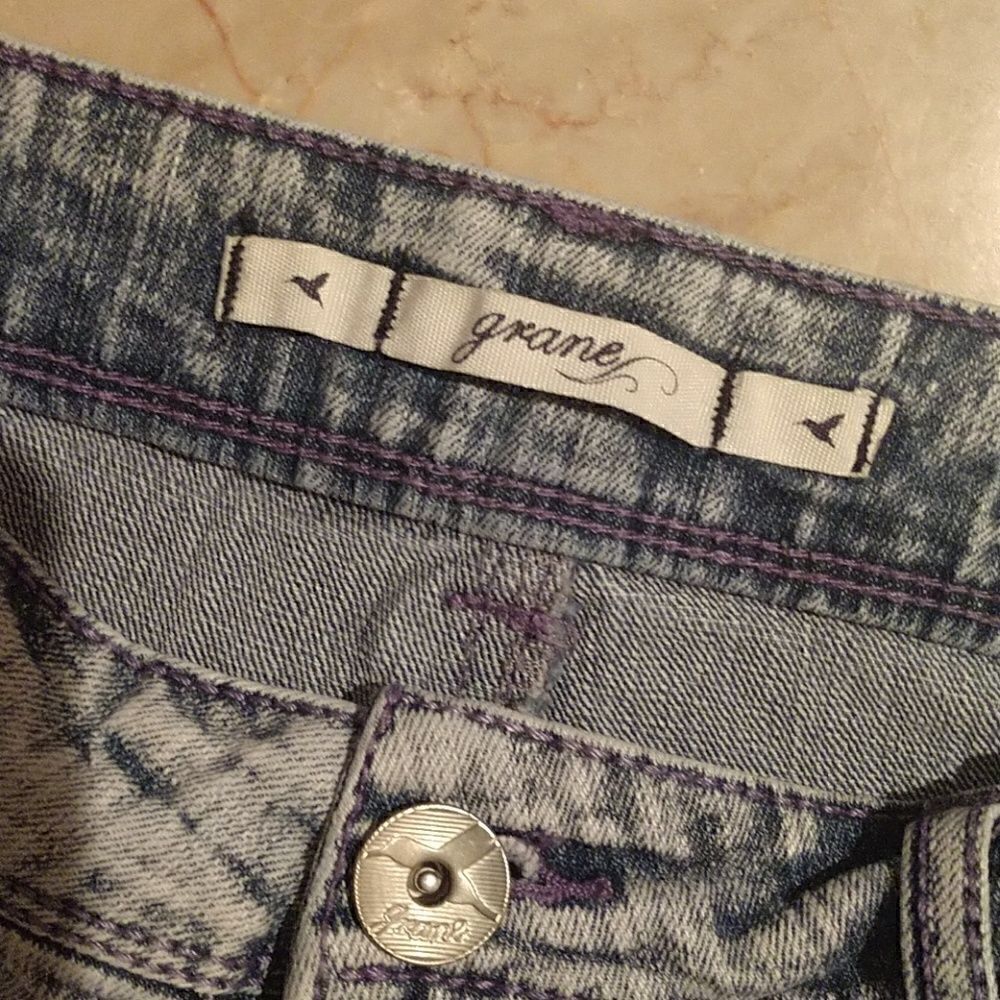 👌Grane Acid Washed Jean Shorts - Picture 4 of 5